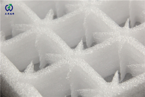 枇杷內(nèi)托只有防震的作用嗎？