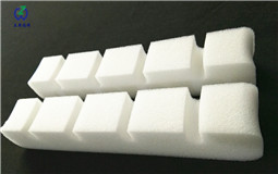 面罩海綿上的海綿除了吸汗還有什么作用？