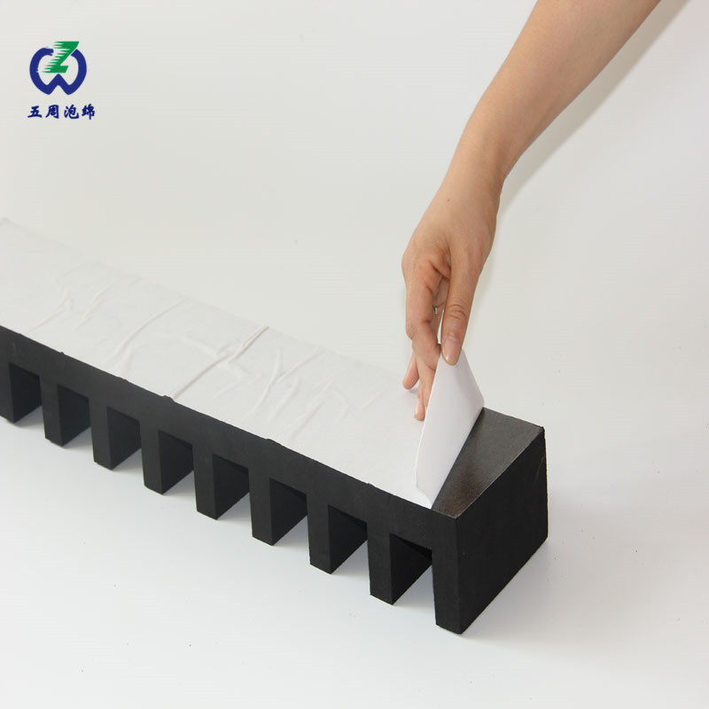 如何定義防火eva內(nèi)襯？