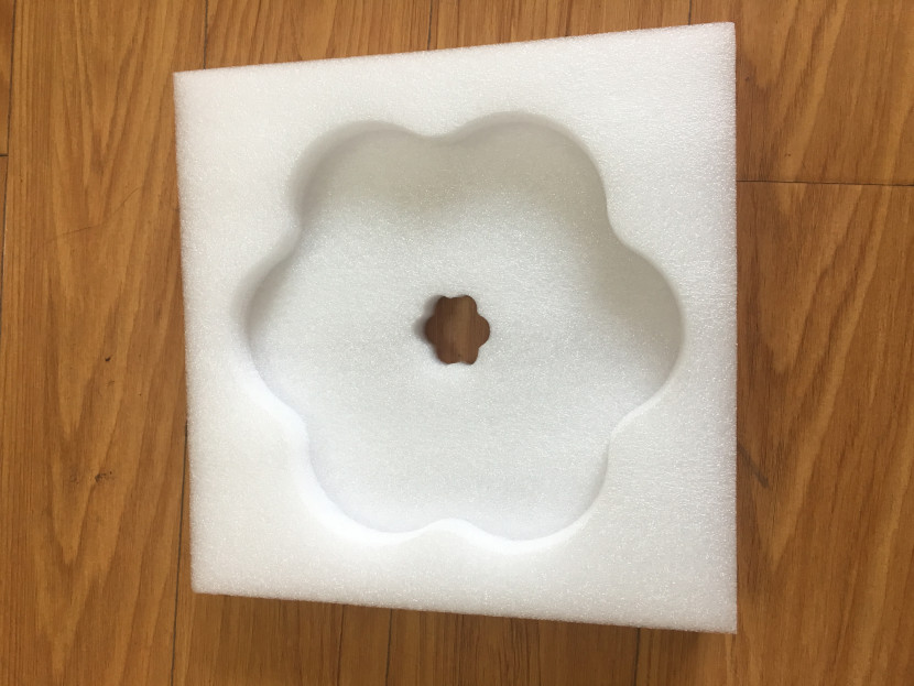 如何選擇適合您產(chǎn)品的定制珍珠棉內(nèi)襯？