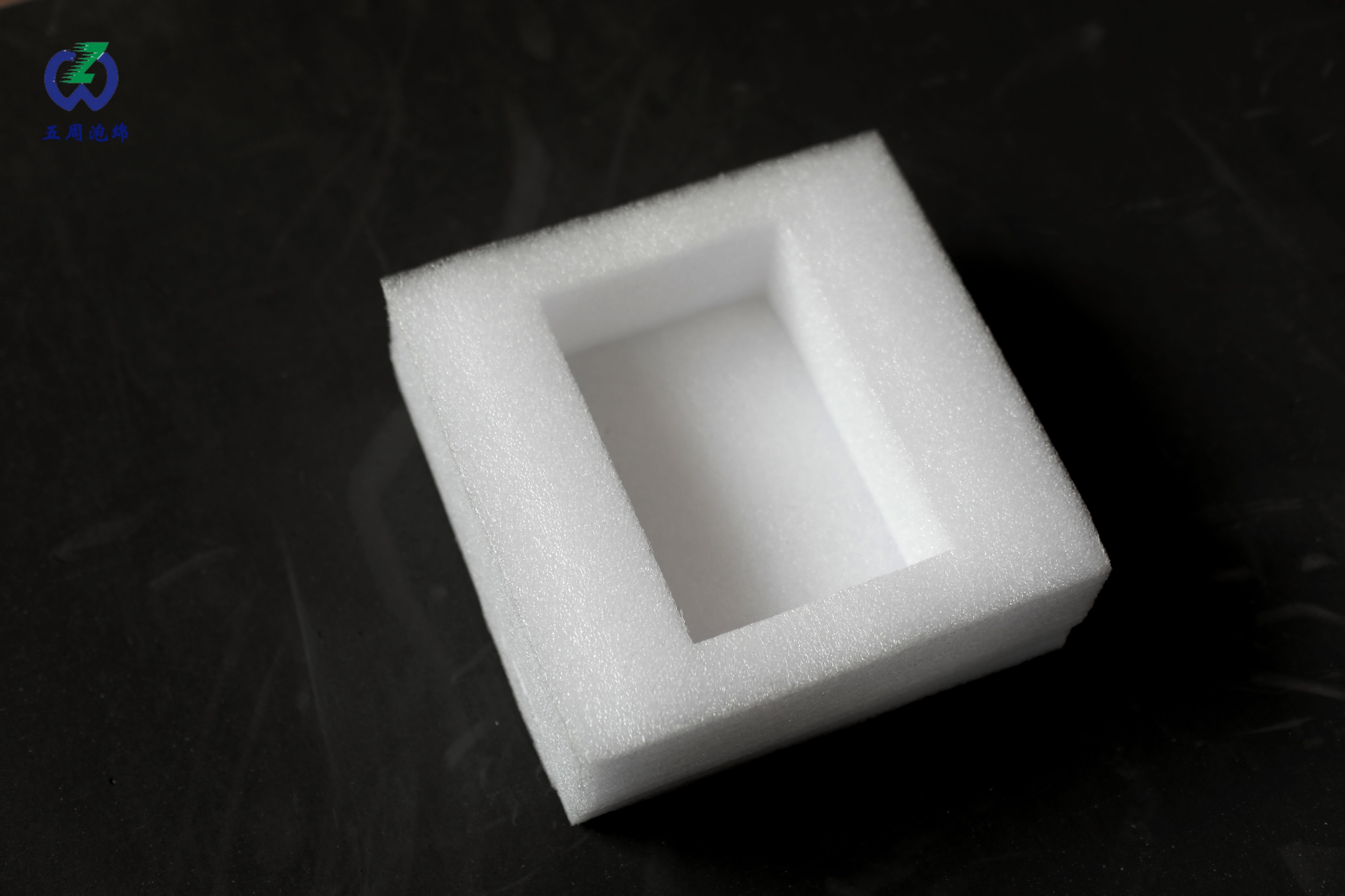 EPE珍珠棉內襯：高成本背后，藏著品牌文化傳播的巧思