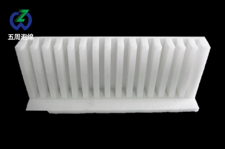 創(chuàng)新驅(qū)動(dòng)服務(wù)，定制成就價(jià)值??