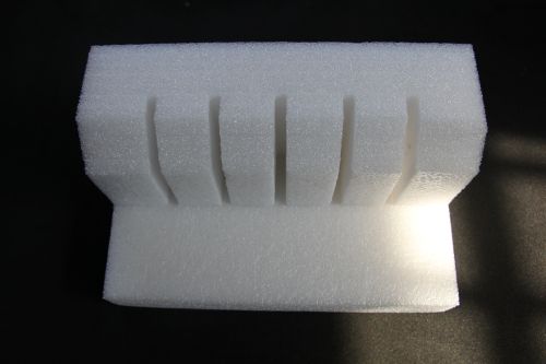 企業(yè)選泡棉想兼顧環(huán)保與性能？